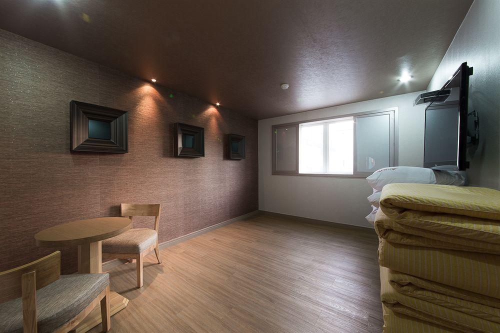 Hotel June Haeundae Busan Extérieur photo