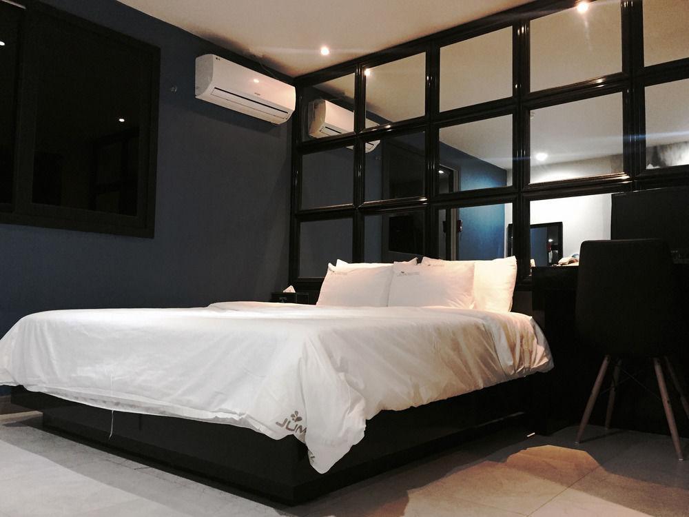 Hotel June Haeundae Busan Extérieur photo